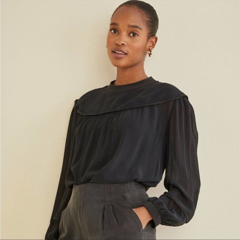Amour Vert Silk Blouse L